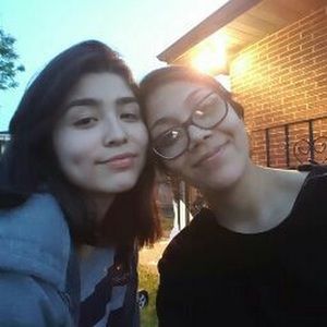 Meet your Posher, Lidia